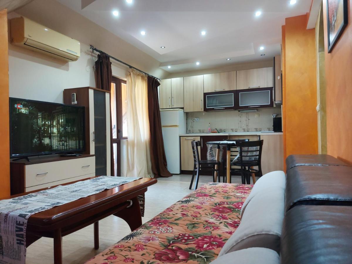Yana Apartments Szandanszki Kültér fotó