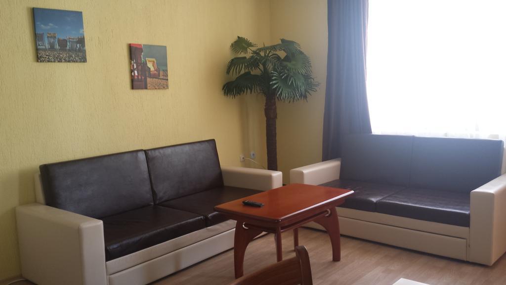 Yana Apartments Szandanszki Szoba fotó